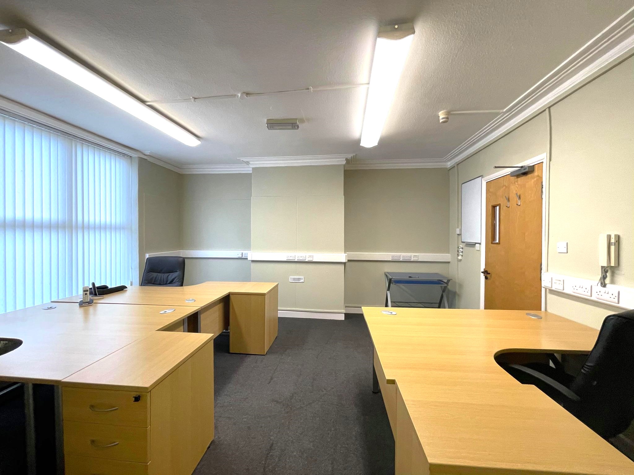 Retail/Shop in Ripley - photo 2